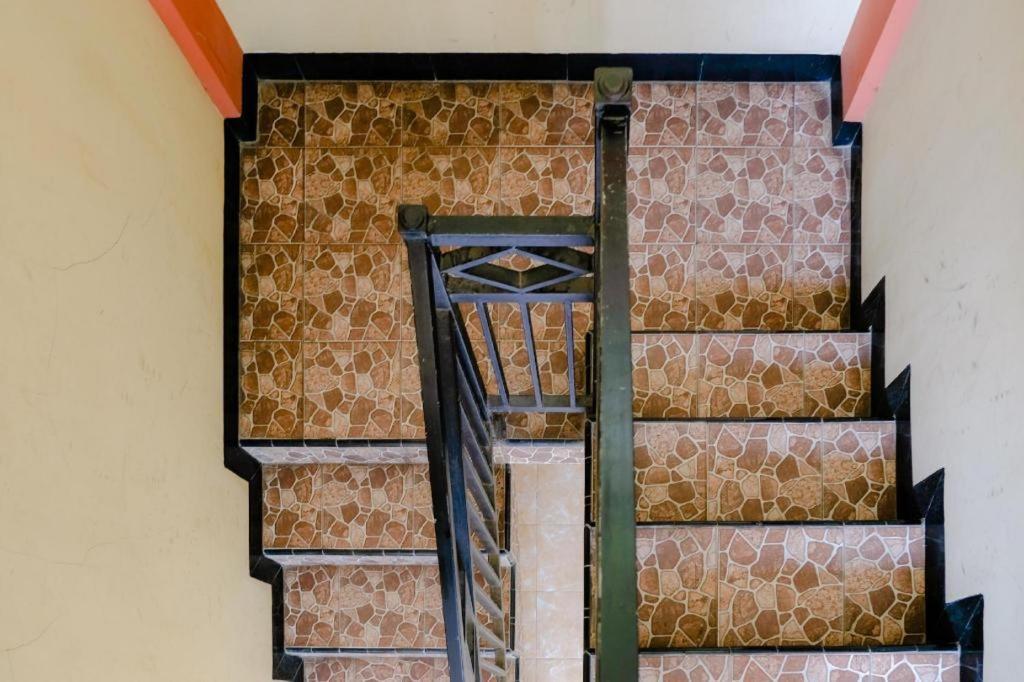 Oyo 2826 Panderman Residence Blitar Extérieur photo